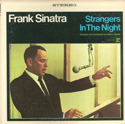 Frank Sinatra / Strangers In The Night