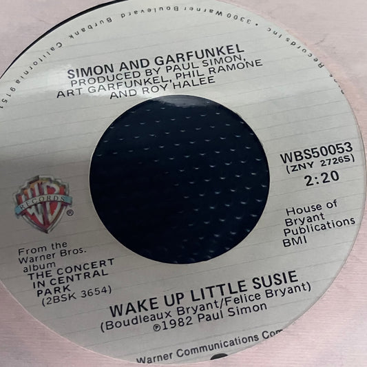 Simon And Garfunkel – Wake Up Little Susie