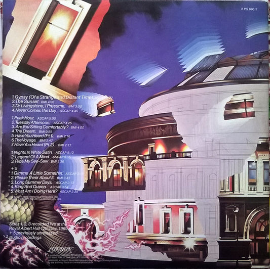 The Moody Blues / Caught Live +5